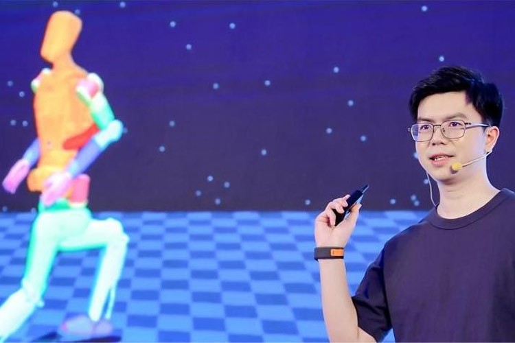 天才少年稚晖君今年会Jinnian机器人走路进场！AI模型做大脑，目标售价20万以内